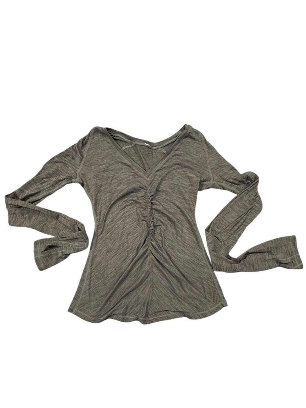 Lululemon Ruched V-Neck Long Sleeve Top Sz8 Lightweight Stretch Activewear